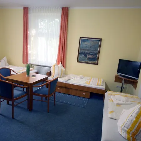 Aparthotel Gastehaus *